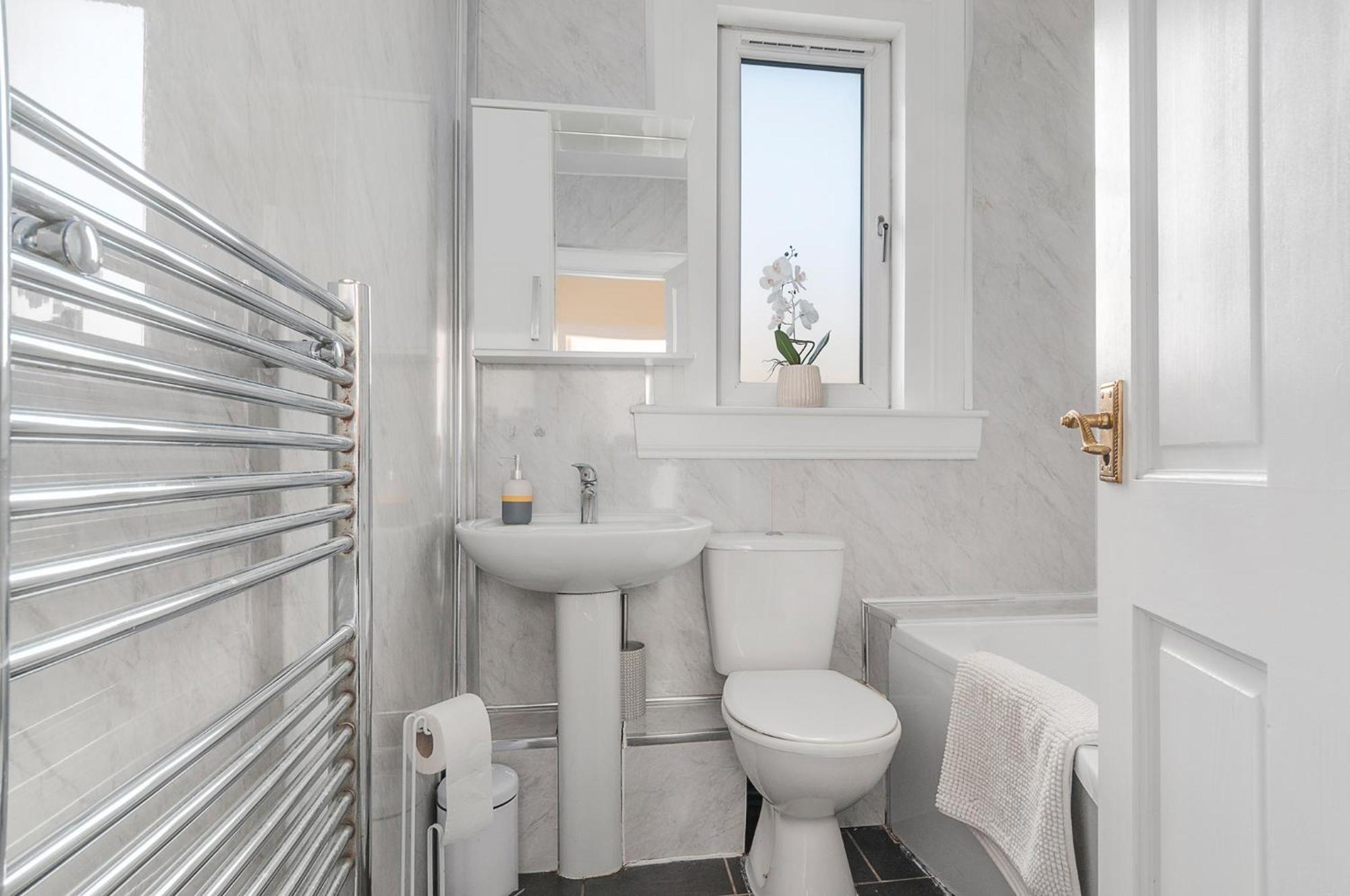 2 Bed Property, Sleeps 5, Free Parking, Near City Centre EDI Buitenkant foto